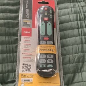 RCA Universal Remote Control with Large Buttons. Buttons Illuminates New